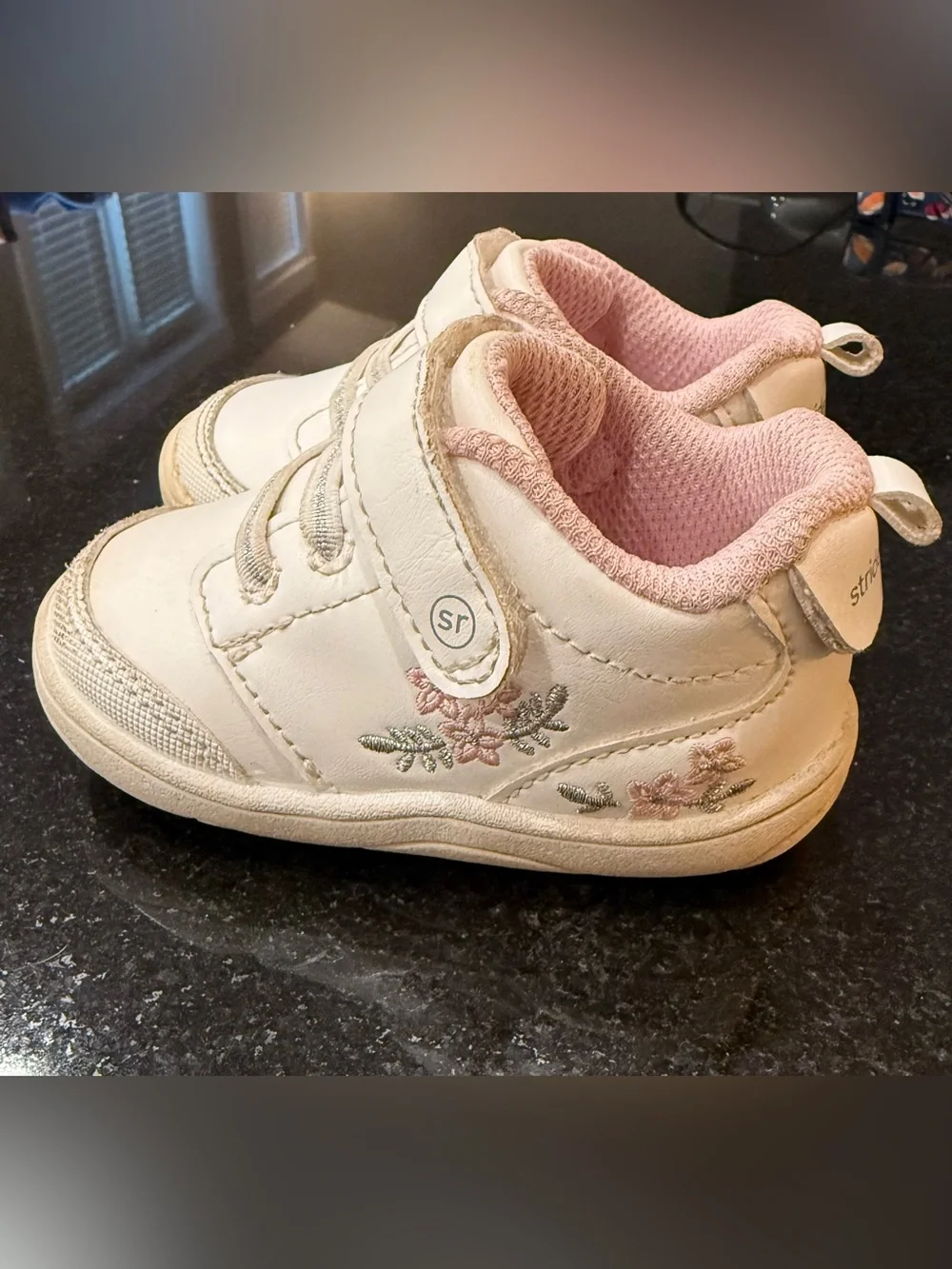Stride Rite Taye 2.0, size 4